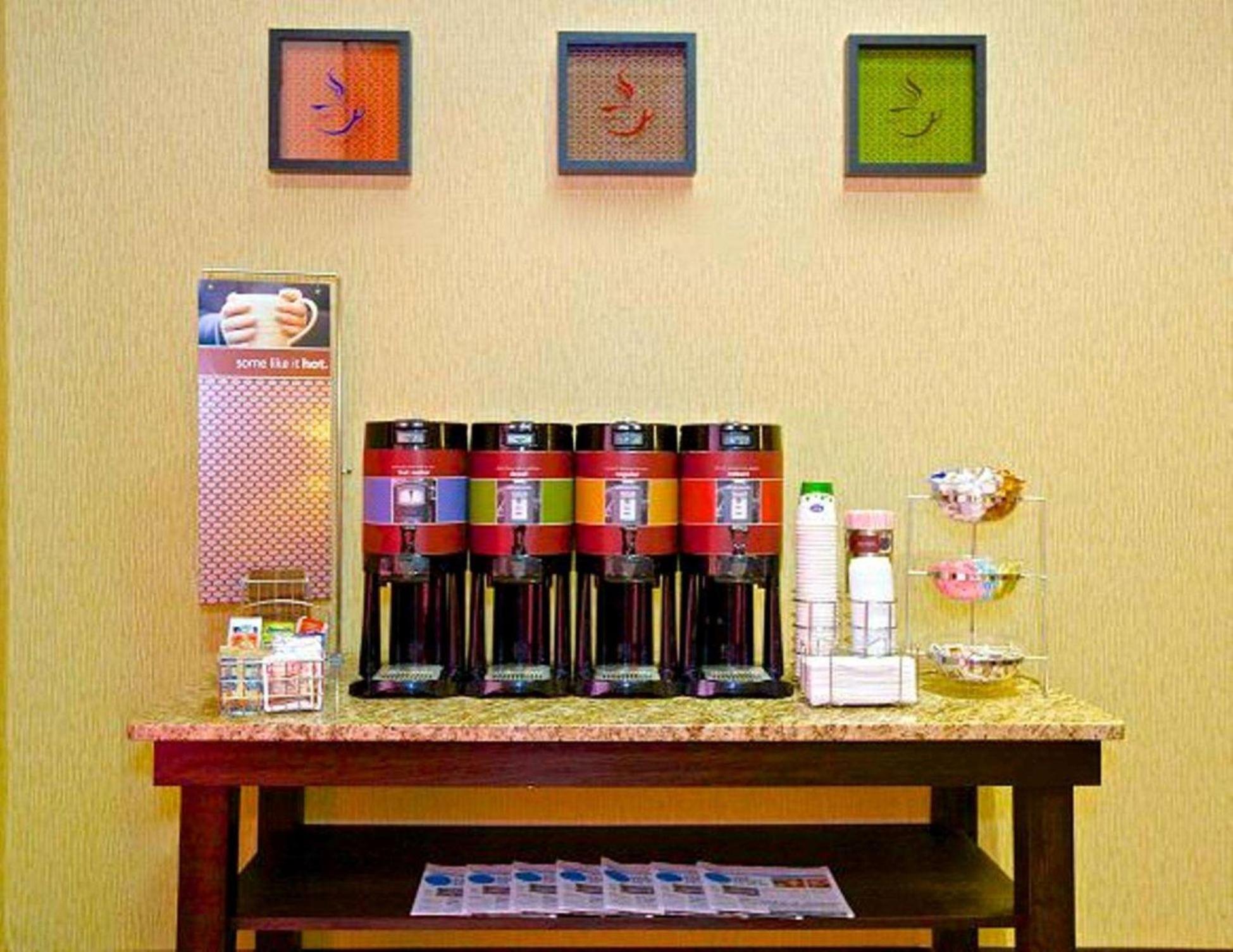 Hampton Inn Atlanta/דאגלסוויל מראה חיצוני תמונה